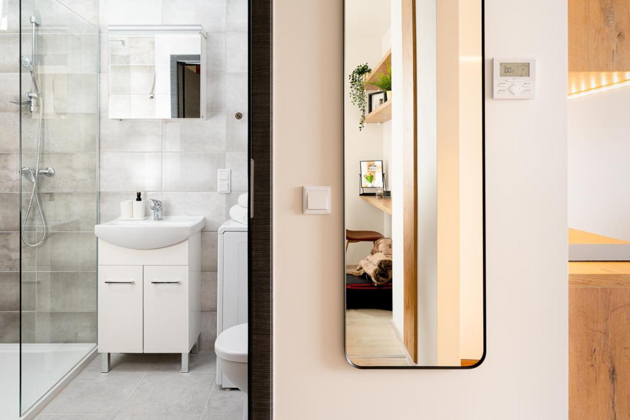 Easy Rent Apartments - Smart 708 루블린 외부 사진
