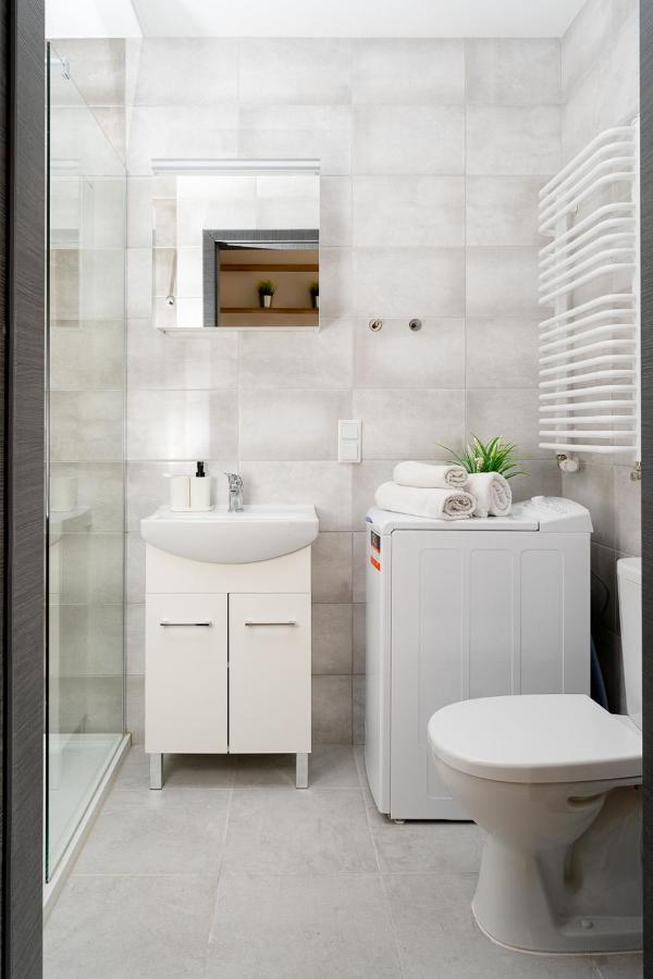 Easy Rent Apartments - Smart 708 루블린 외부 사진